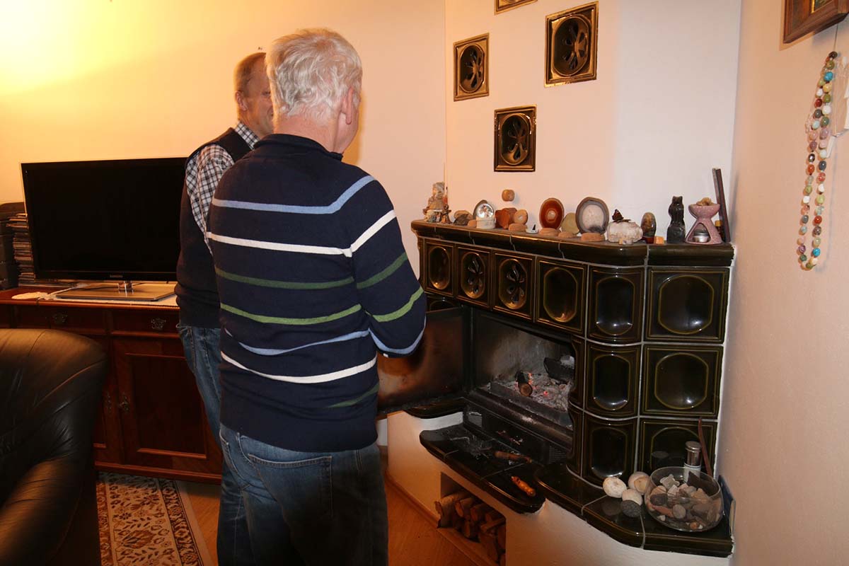 img00008.jpg